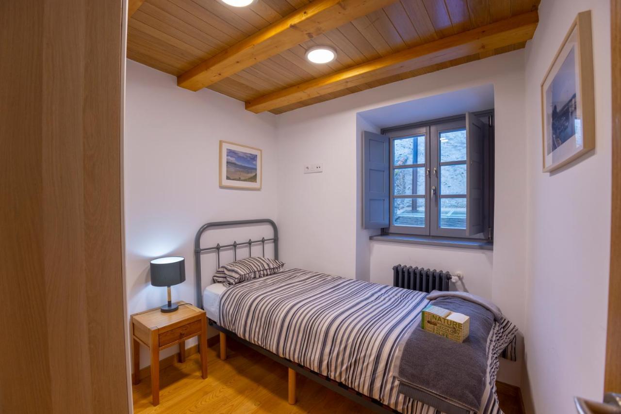 Casa Alameda 23 De Casas Das Figueiras En Ria Eo-Ribadeo กาสโตรโพล ภายนอก รูปภาพ