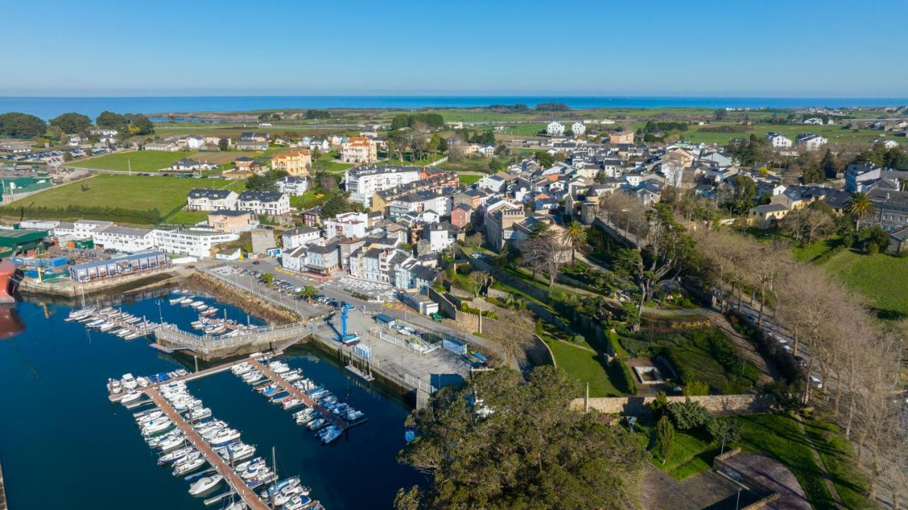 Casa Alameda 23 De Casas Das Figueiras En Ria Eo-Ribadeo กาสโตรโพล ภายนอก รูปภาพ
